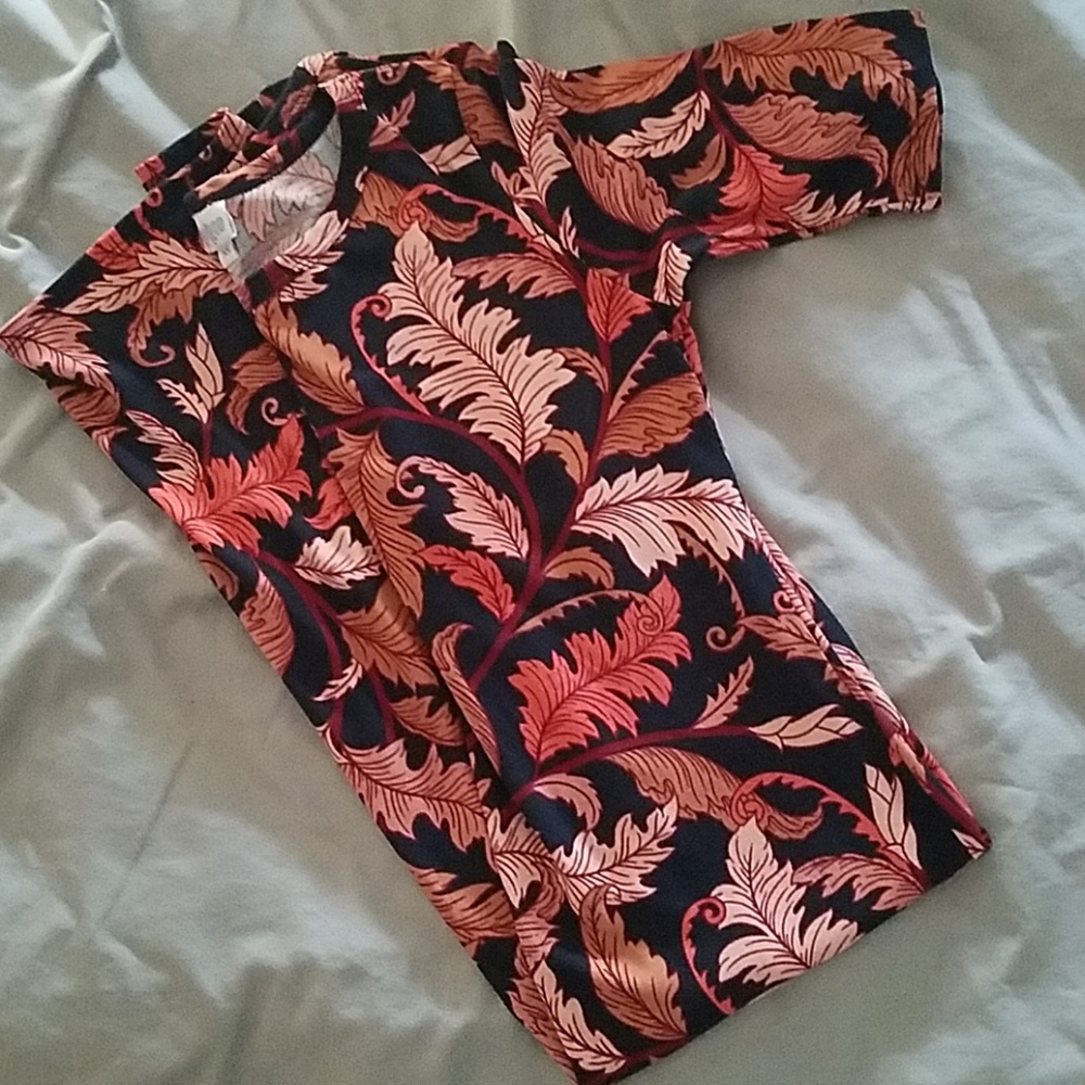 🚨CLOSET CLOSING 12/30🚨 Lularoe Julia
